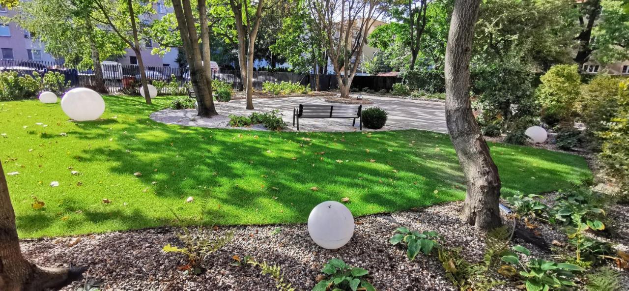ヴロツワフCity Gardenアパートメント エクステリア 写真